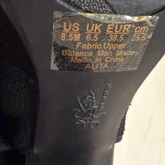 Life Stride Black Knit Peep-Toe Heeled Boots size 8.5 stretchy and comfortable - Picture 13 of 13